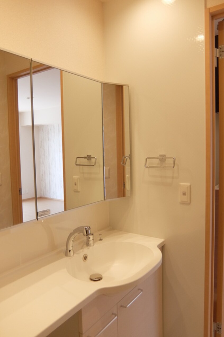 洗面 キャトルセゾン　Ｄ棟