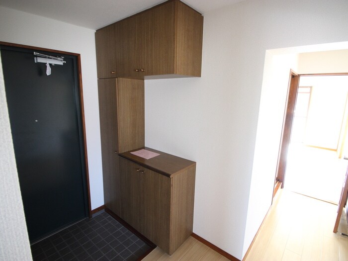 靴箱 ライブ原田