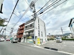 アオバビル