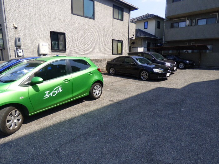 駐車場 大村ビル