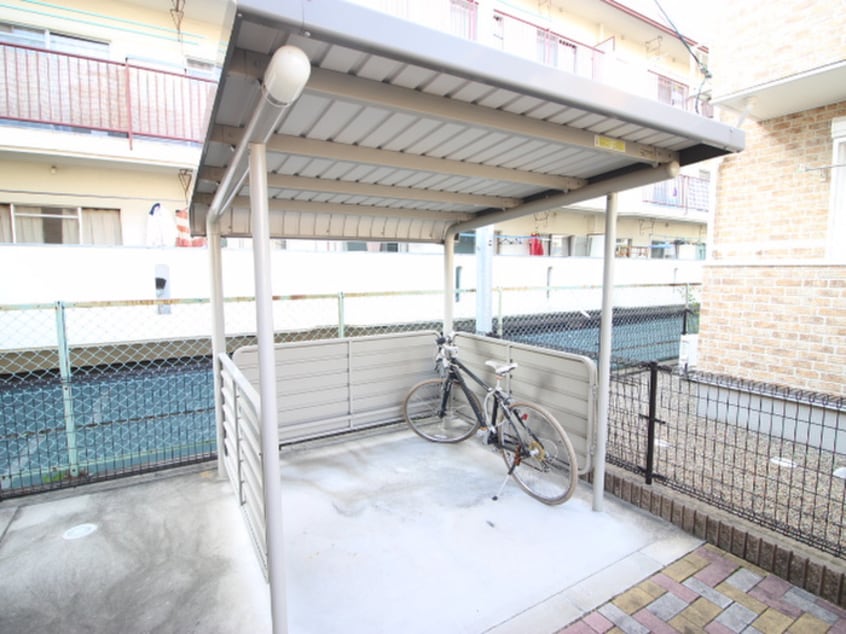 駐輪場 キャトル　アルモニー