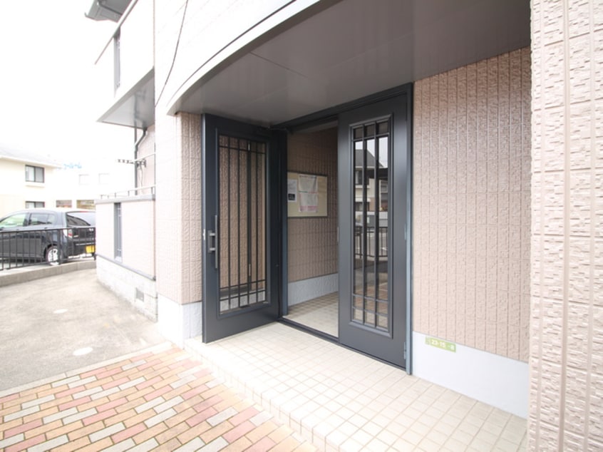エントランス部分 グランシ－ド西原Ｃ棟