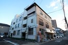 梅田ビルの外観