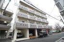 新福島ビルの外観