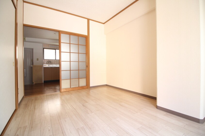 居室 大手町山本ビル