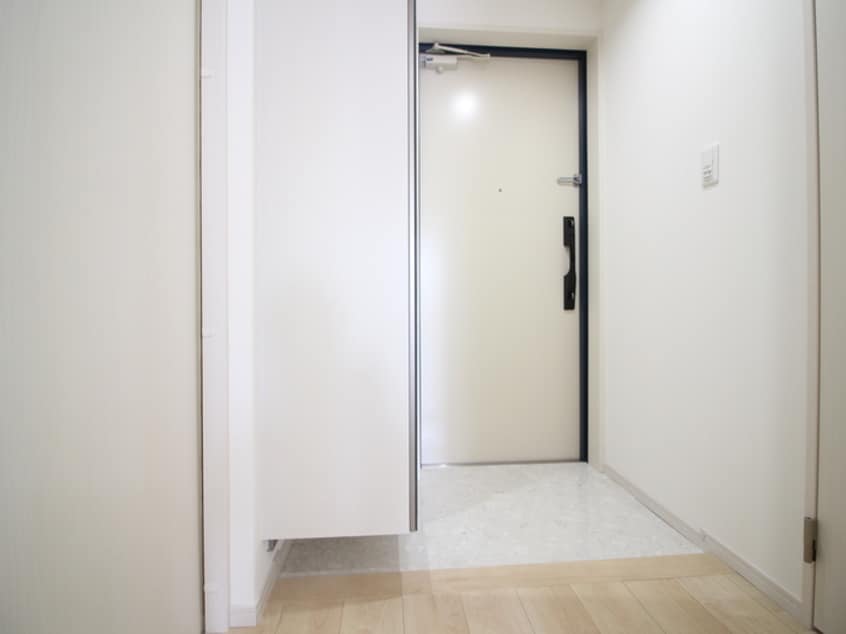 玄関 クレアトールルネス比治山