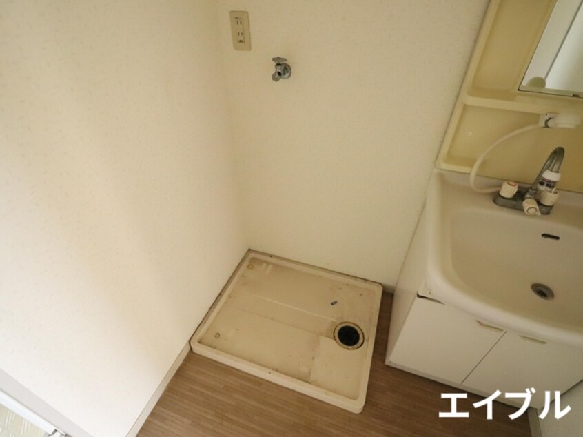 洗濯機置場 ファミ－ユ阿品Ｂ棟