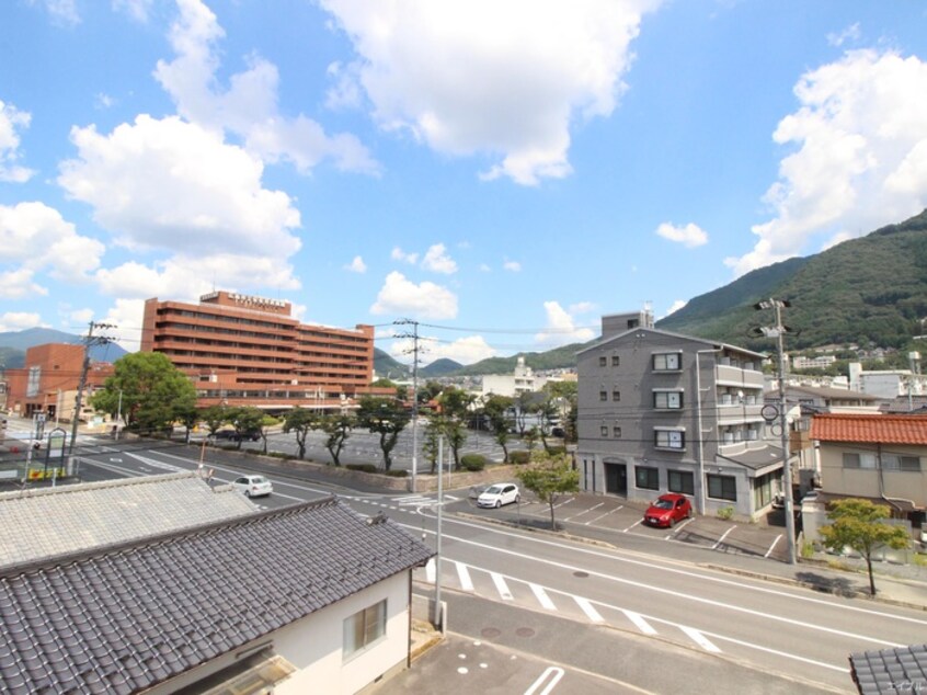 室内からの展望 関本マンション