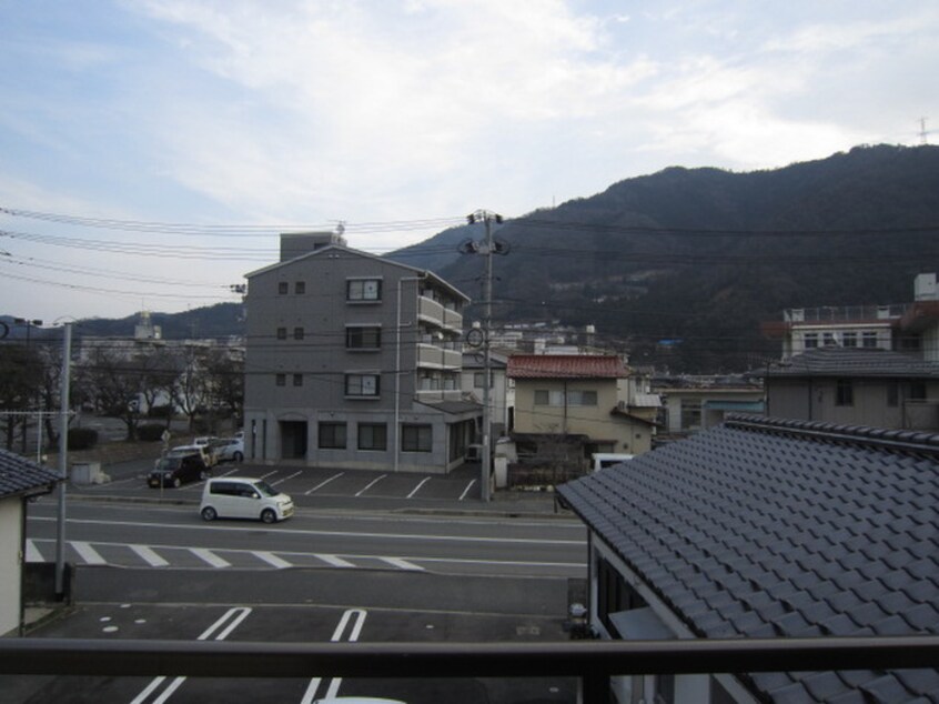 室内からの展望 関本マンション