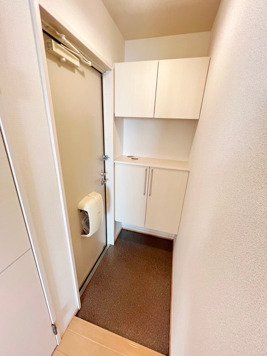 玄関 クレストＭ