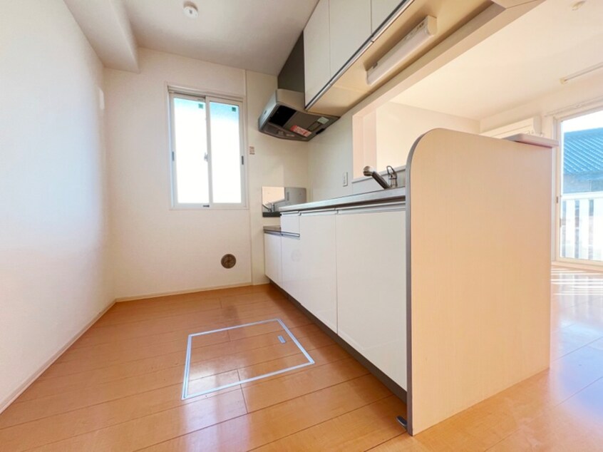 キッチン クレストＭ