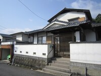 亀山南５丁目貸家