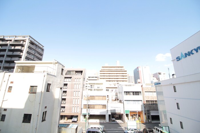室内からの展望 サンライト幟