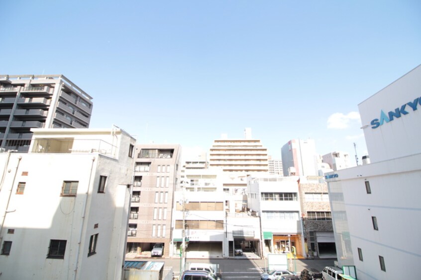 室内からの展望 サンライト幟