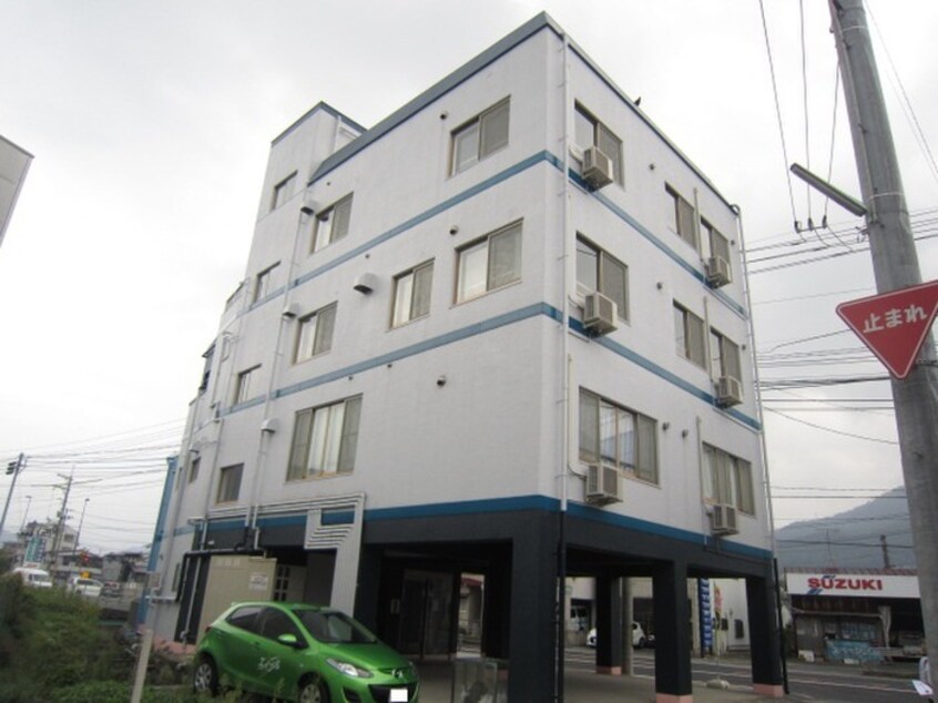 外観写真 ボイスビル５