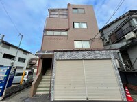 メゾンポインセチア