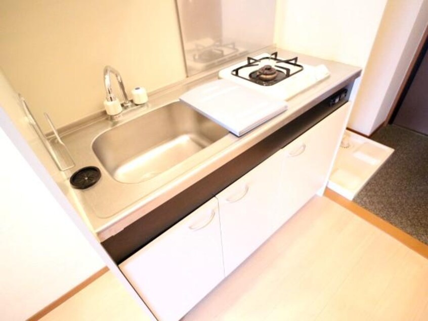  大和路線・関西本線/王寺駅 徒歩2分 2階 築24年