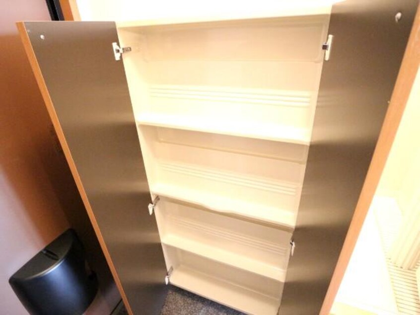  大和路線・関西本線/王寺駅 徒歩2分 2階 築24年