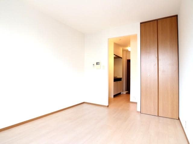  大和路線・関西本線/王寺駅 徒歩2分 2階 築24年