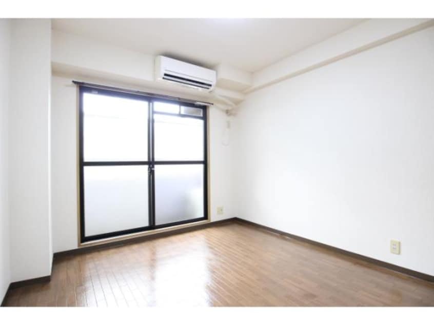  大和路線・関西本線/王寺駅 徒歩4分 1階 築31年