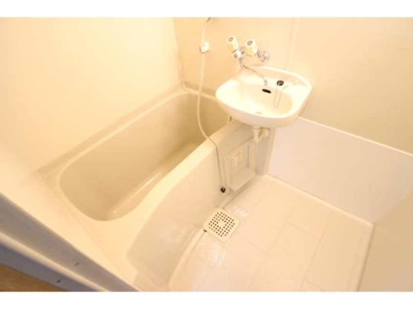  大和路線・関西本線/王寺駅 徒歩4分 1階 築31年