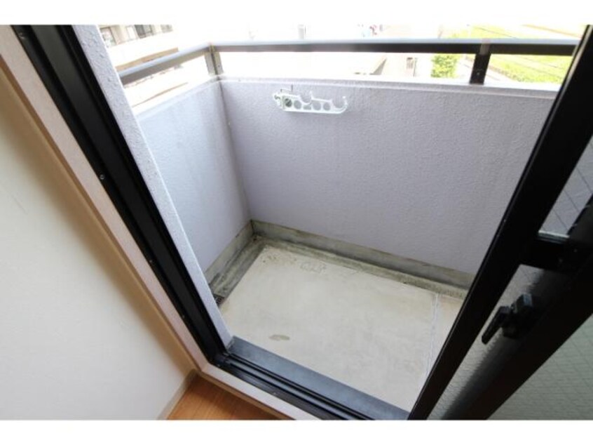  大和路線・関西本線/王寺駅 徒歩4分 4階 築31年