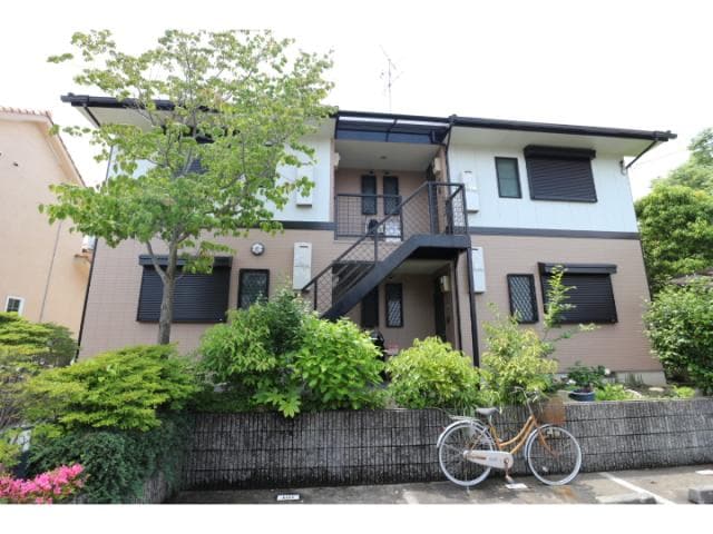  大和路線・関西本線/王寺駅 バス6分星和台1丁目下車:停歩1分 2階 築30年