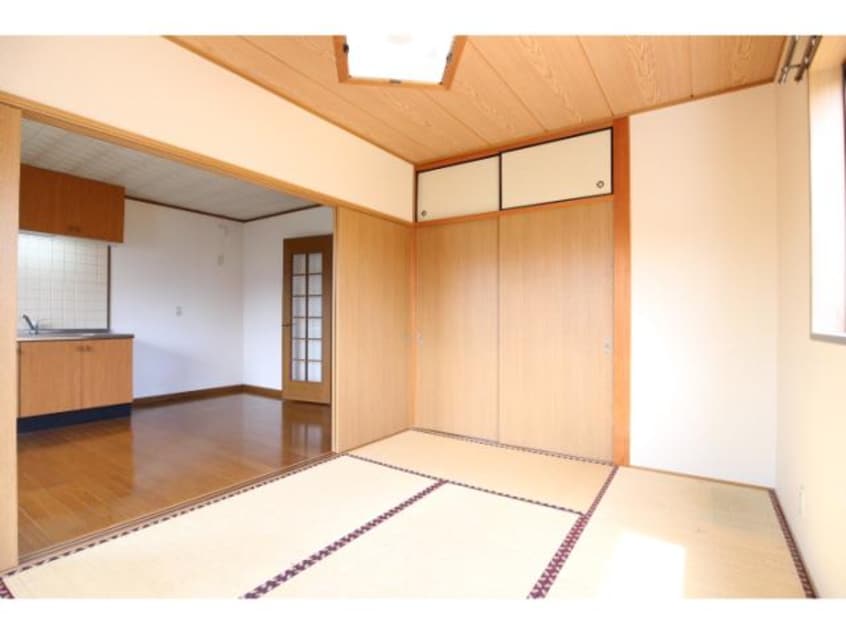  大和路線・関西本線/王寺駅 バス6分星和台1丁目下車:停歩1分 2階 築30年