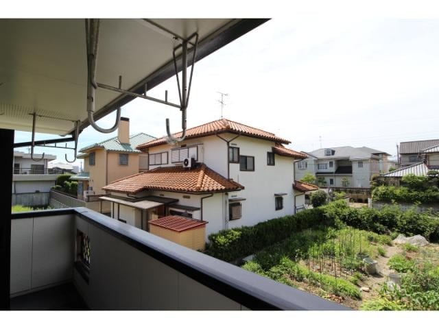  大和路線・関西本線/王寺駅 バス6分星和台1丁目下車:停歩1分 2階 築30年