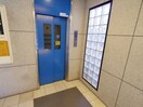 エレベーター付き 大和路線・関西本線/王寺駅 徒歩3分 3階 築30年