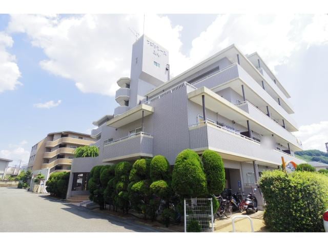  大和路線・関西本線/王寺駅 徒歩9分 2階 築32年