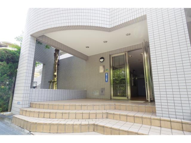  大和路線・関西本線/王寺駅 徒歩9分 2階 築32年