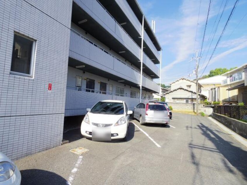  大和路線・関西本線/王寺駅 徒歩10分 1階 築35年