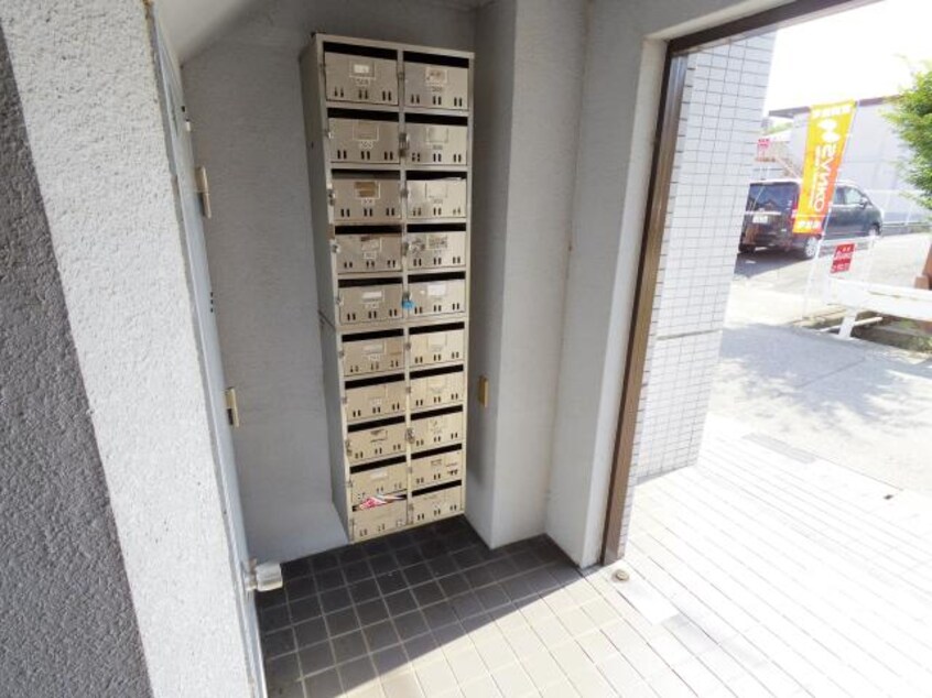 大和路線・関西本線/王寺駅 徒歩10分 2階 築36年