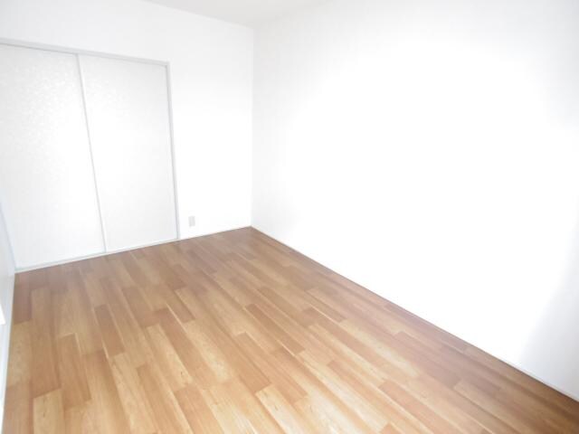  大和路線・関西本線/王寺駅 バス7分広瀬台2丁目下車:停歩3分 1階 築29年