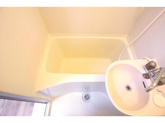  大和路線・関西本線/王寺駅 徒歩15分 2階 築33年