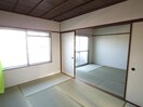  大和路線・関西本線/王寺駅 バス7分桜ヶ丘3丁目下車:停歩1分 3階 築49年
