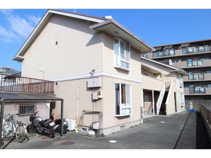  大和路線・関西本線/王寺駅 バス8分竜田大橋下車:停歩7分 2階 築30年