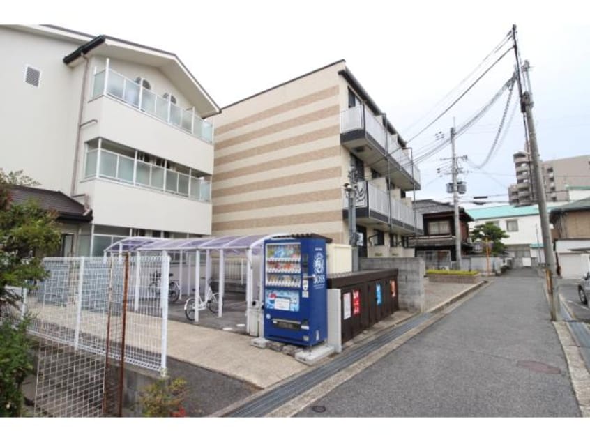  大和路線・関西本線/王寺駅 徒歩6分 3階 築27年