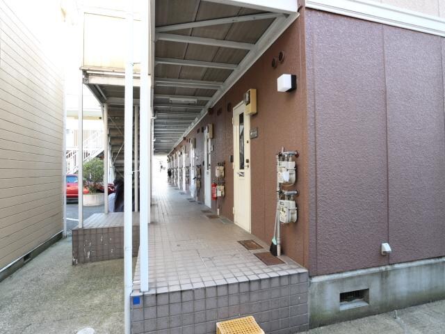  大和路線・関西本線/王寺駅 徒歩15分 1階 築31年