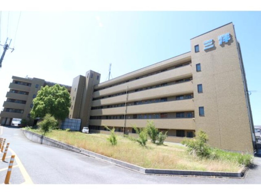  大和路線・関西本線/王寺駅 バス9分服部下車:停歩5分 2階 築25年