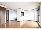  大和路線・関西本線/王寺駅 バス9分服部下車:停歩5分 2階 築25年