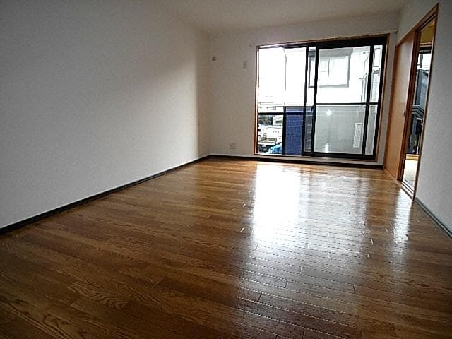  大和路線・関西本線/王寺駅 徒歩12分 1階 築26年