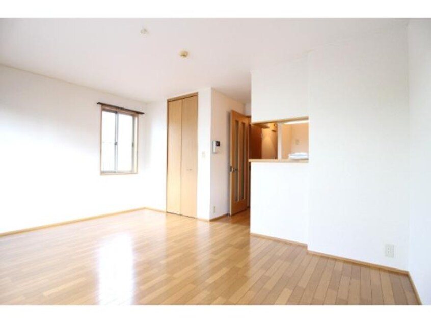  大和路線・関西本線/王寺駅 バス7分中山台２丁目下車:停歩1分 1階 築20年