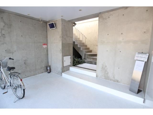  大和路線・関西本線/王寺駅 徒歩6分 2階 築22年