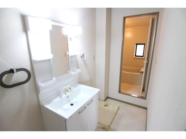  大和路線・関西本線/三郷駅 徒歩13分 1階 築25年