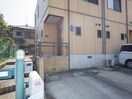  大和路線・関西本線/王寺駅 バス8分桜ヶ丘３丁目下車:停歩1分 1-2階 築21年