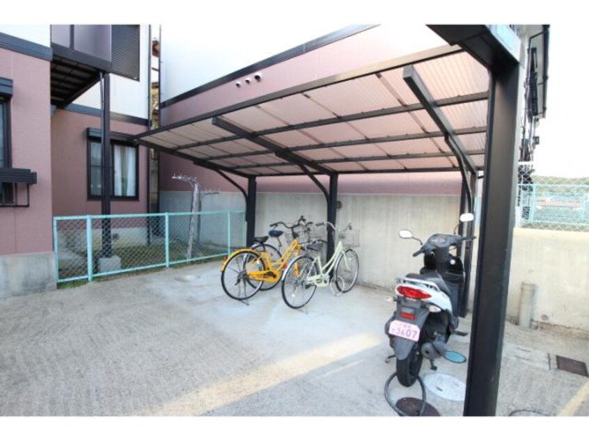  大和路線・関西本線/三郷駅 徒歩6分 1階 築30年