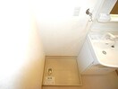  大和路線・関西本線/王寺駅 バス15分服部下車:停歩3分 1階 築19年