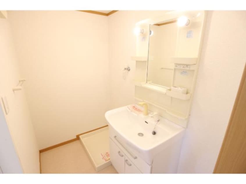  大和路線・関西本線/三郷駅 徒歩16分 1-2階 築19年